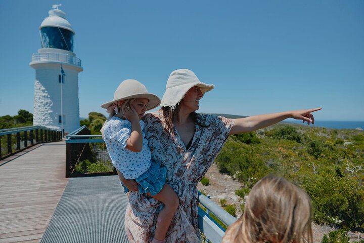 Cape Naturaliste Lighthouse Fully-guided Tour