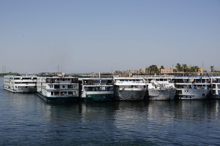 4 Days Nile Cruise from Aswan to Luxor including Abu Simbel and Hot Air Balloon