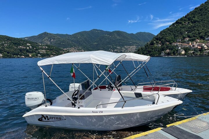 Self Drive Boat Rental License Free in Lake Como