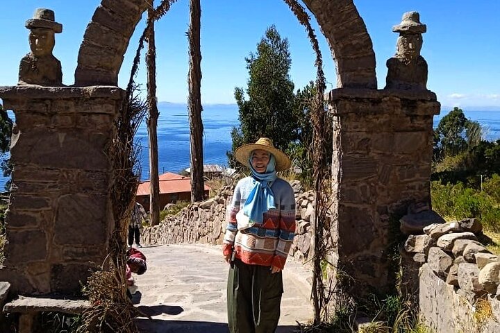 Full-Day Tour of Uros, Taquile and Sillustani from Puno
