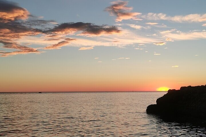 Pula Kayak Tour: Hidden Beaches, Snorkeling & Cliff Jump