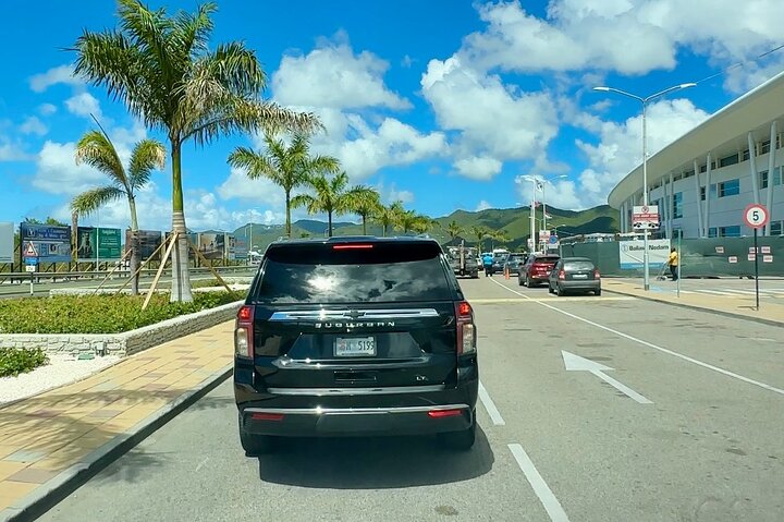Luxury VIP Airport - Hotel pickups | St. Martin - St. Maarten