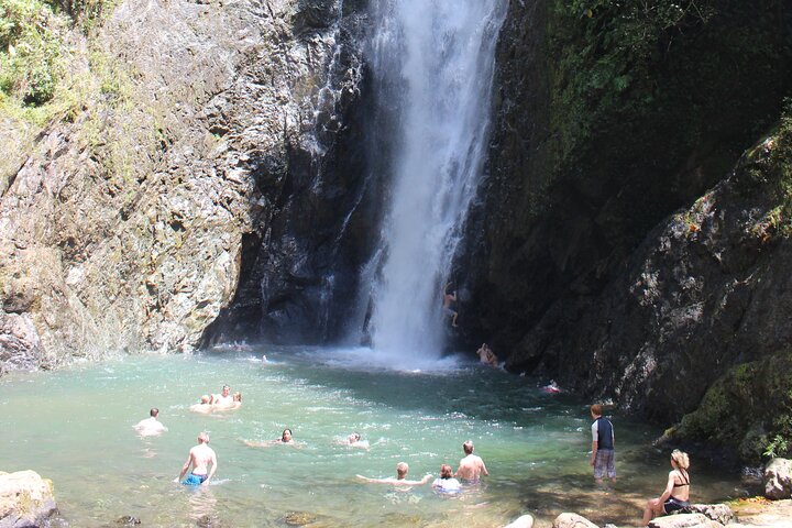 Jewel Of Fiji incl Fijian Village, waterfall & Lunch(Nadi Hotels)