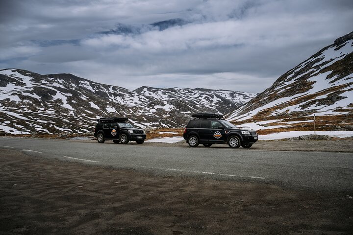 Senja Island: 4x4 Day Tour with Overlanding Senja