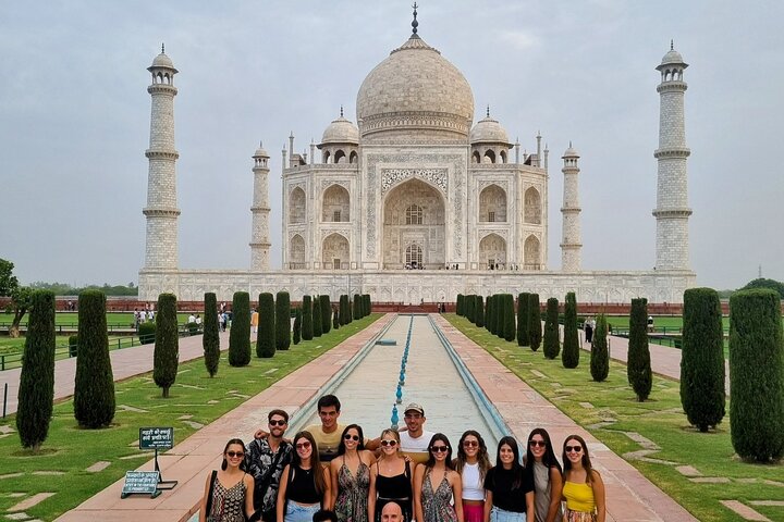 Taj Mahal Sunrise Tour with Skip-the-Line Entry & Expert Guide