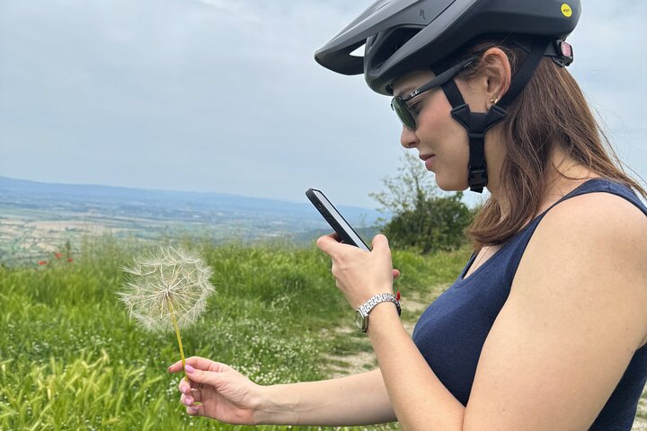 Cortona E-Bike Scenic Ride - Private Medieval Countryside tour