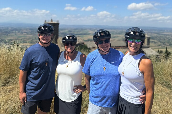 Cortona E-Bike Scenic Ride - Private Medieval Countryside tour