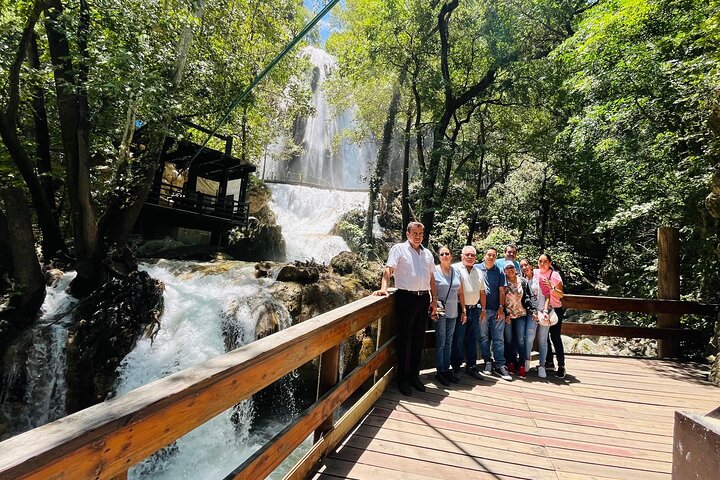 The best tour to "Tail of Horse" + Guide + transportation + Tickets
