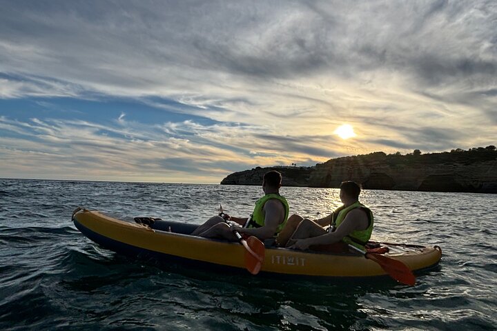 2-Hour Kayak through the Sea Caves of Benagil