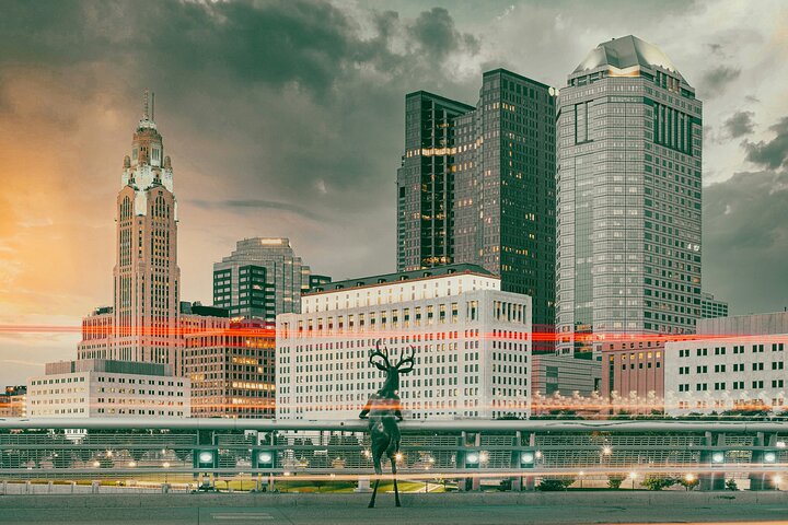 Astonishing Scavenger Hunt: Columbus Sails East