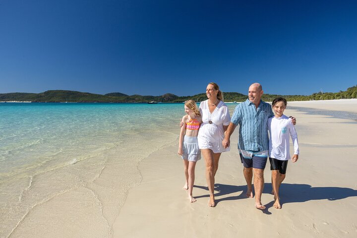 Purely Whitehaven: Full day tour to Whitehaven Beach