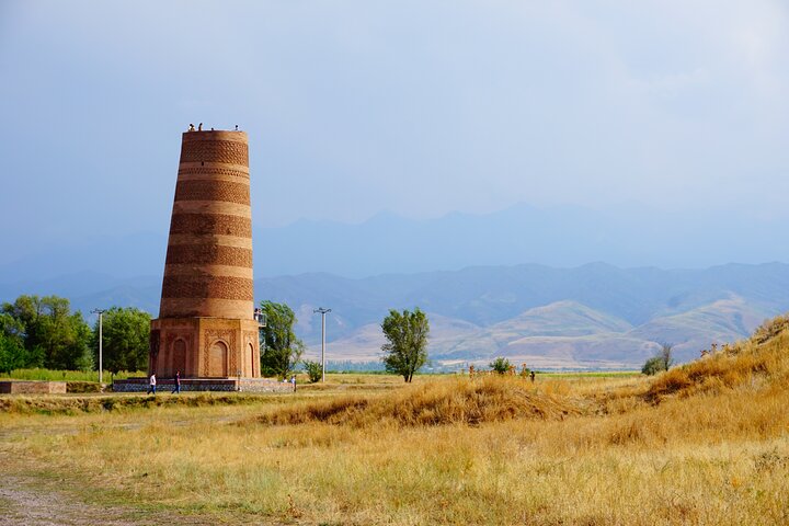 Private tour from Almaty 6 days in Kazakhstan and Kyrgyzstan