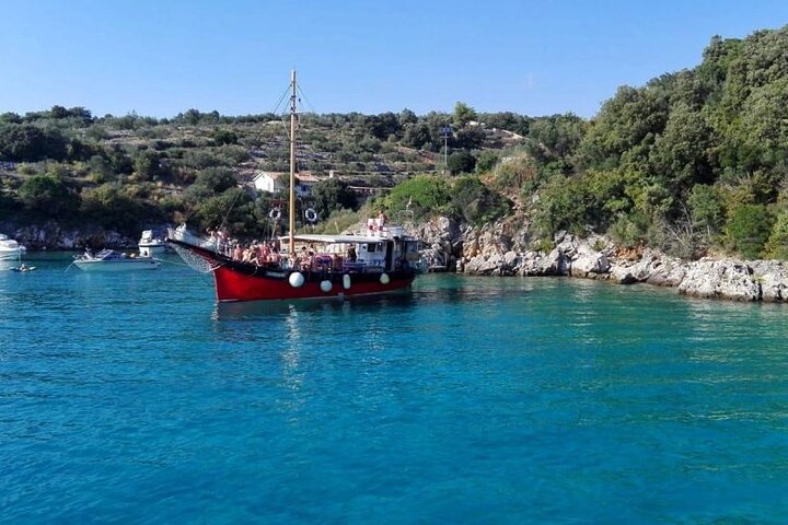 Discover Island Plavnik with a Pirate Ship ALL INCLUSIVE !!