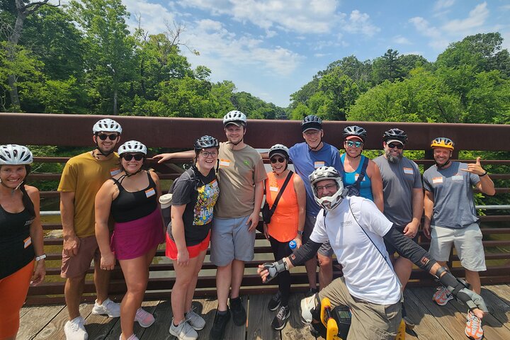 Raleigh Guided E-Bike Tour: Tacos, Margaritas, and History