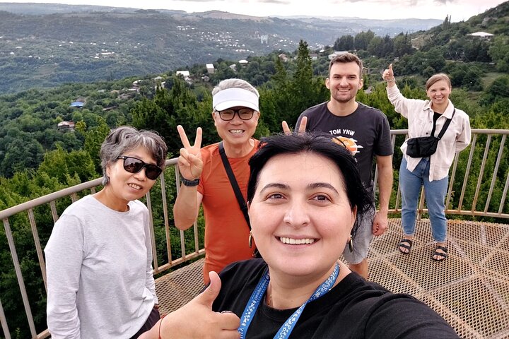 Kutaisi: Chiatura Cable Cars & Katskhi Pillar Guided Tour