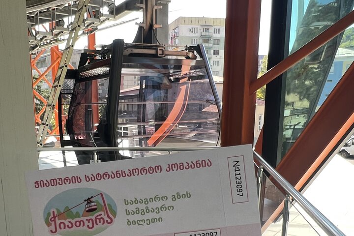 Kutaisi: Chiatura Cable Cars & Katskhi Pillar Guided Tour