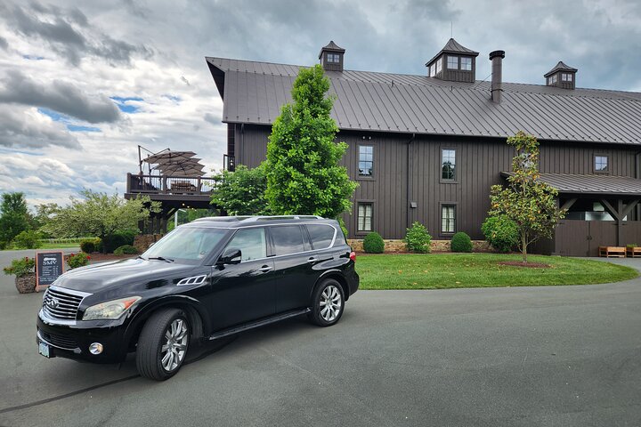 Private Charlottesville Area Wine Tour