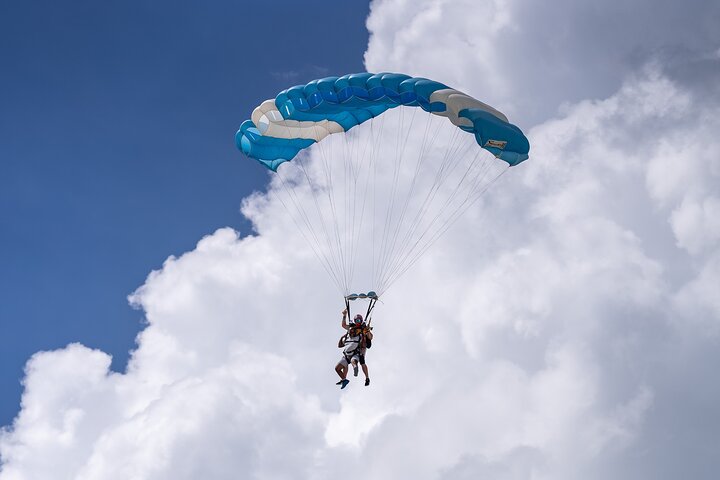 Skydive Zanzibar | Tandem Skydive