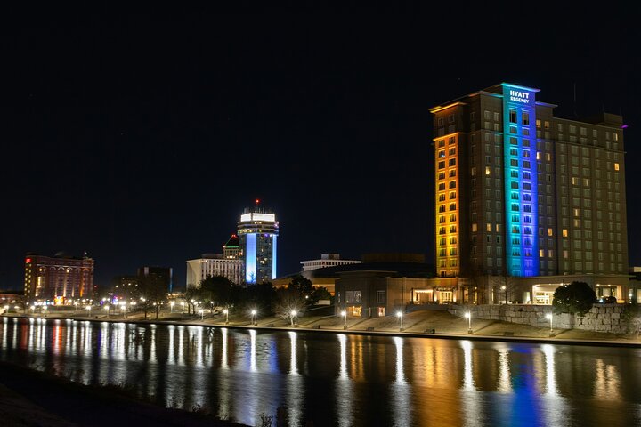 Amazing Scavenger Hunt: Wichita, To The Arkansas River