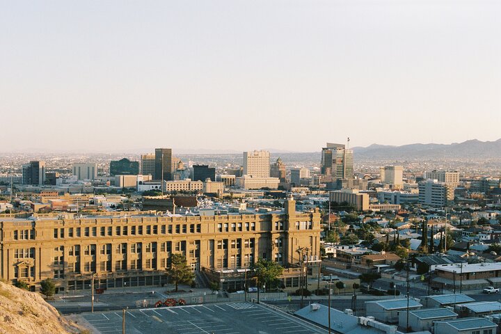 Astounding Scavenger Hunt in Sun City