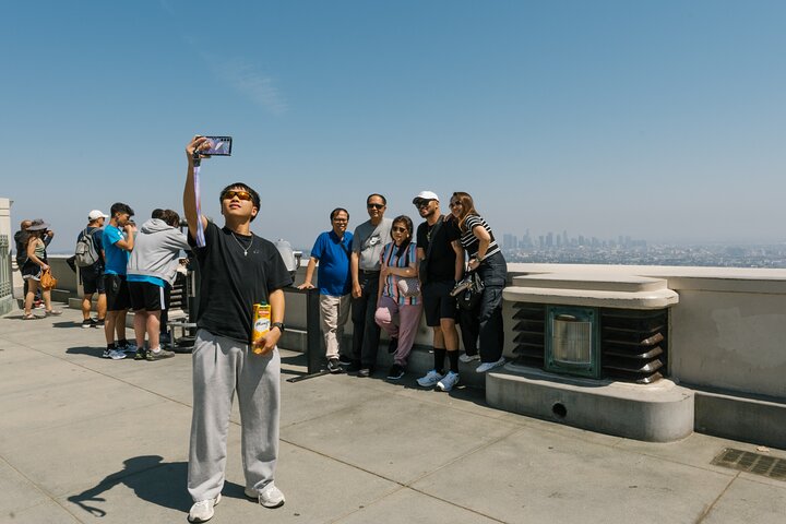 Best of Los Angeles Guided City Tour with 4 Stops & Free Time