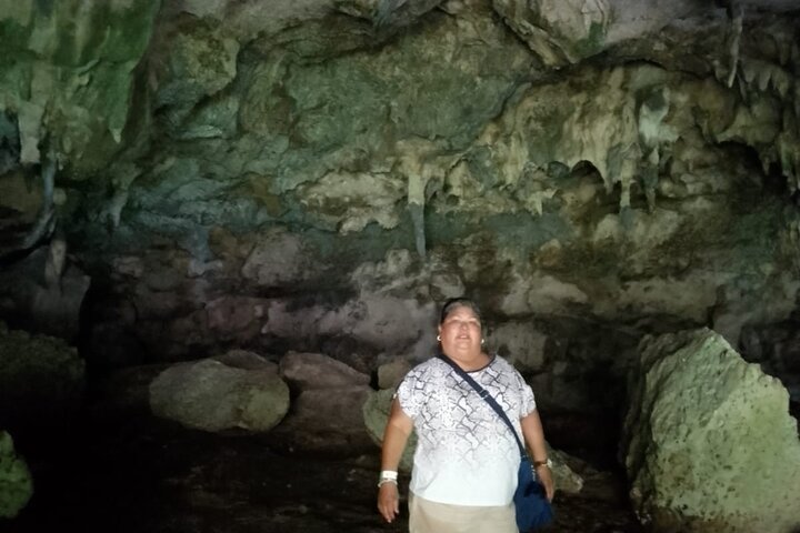 Excursion to the Three Eyes Park and the Colón Lighthouse