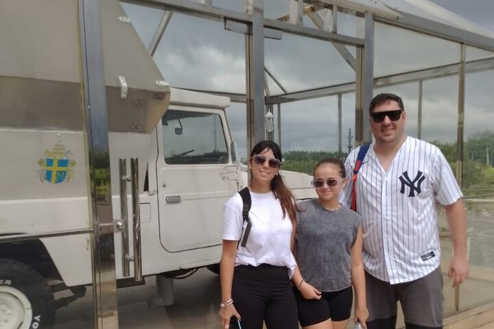 Excursion to the Three Eyes Park and the Colón Lighthouse