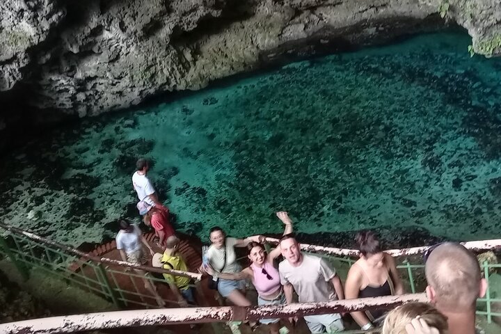 Excursion to the Three Eyes Park and the Colón Lighthouse