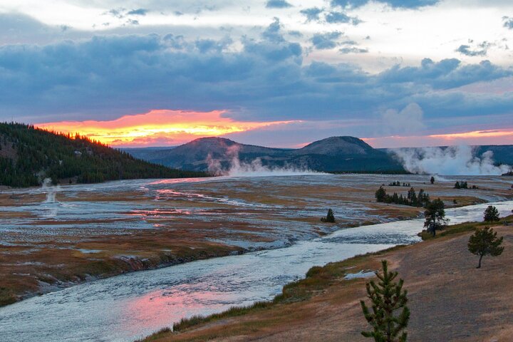 Self-Guided Audio Driving Tour in Yellowstone National Park