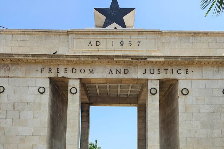 Experience the Beauty, History and the Culture Of Accra in a Day