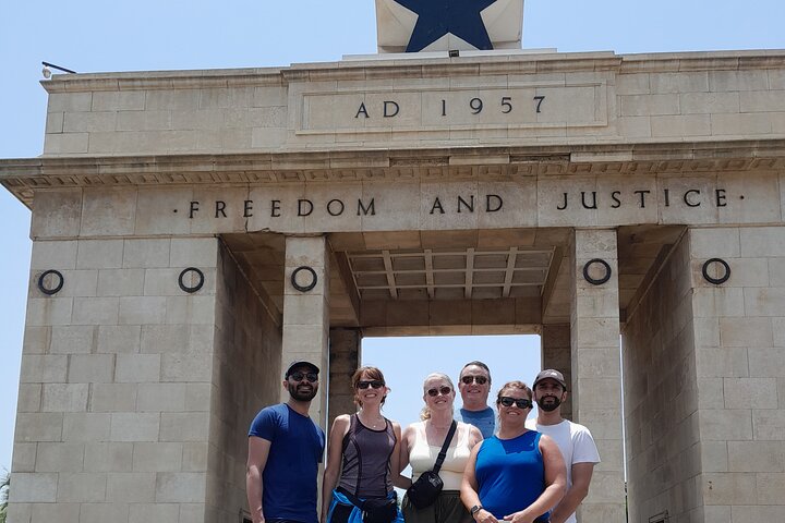 Experience the Beauty, History and the Culture Of Accra in a Day