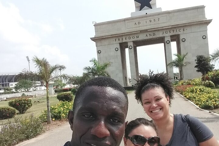 Experience the Beauty, History and the Culture Of Accra in a Day
