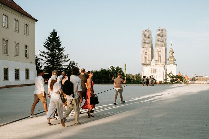 Zagreb: Restaurants, Food & Old Town Walking Tour