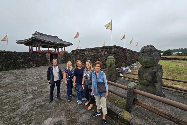 Half or Day Tour For Cruise customers arriving at Jeju City Port