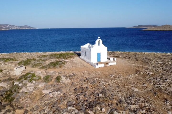 Private Full Day Boat Tour: Discover Hidden Gems around Paros