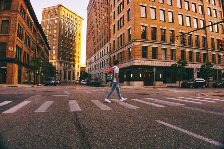 A Spectacular Scavenger Hunt: Round River City