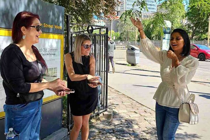 A Spectacular Scavenger Hunt: Round River City