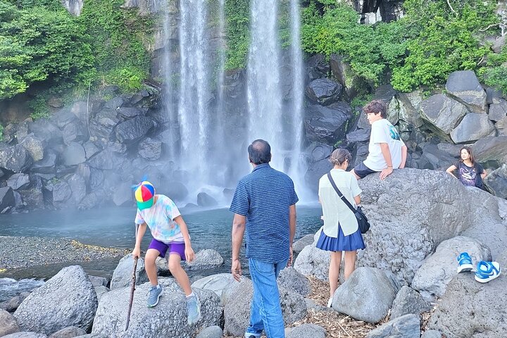 Half or Day Tour For Cruise customers arriving at Jeju City Port