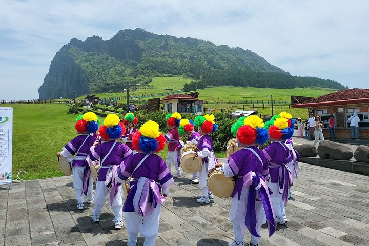 Half or Day Tour For Cruise customers arriving at Jeju City Port