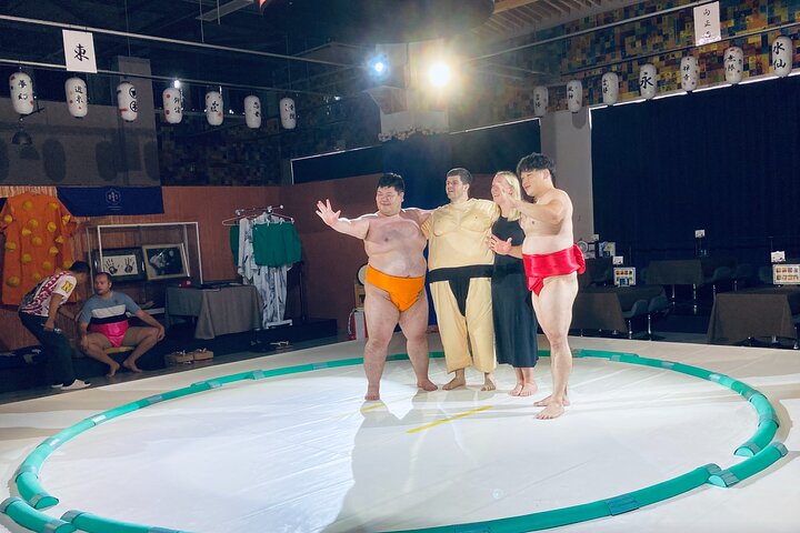 Up-Close Sumo Experience at Ochi Stable: Wear Kimono in Osaka