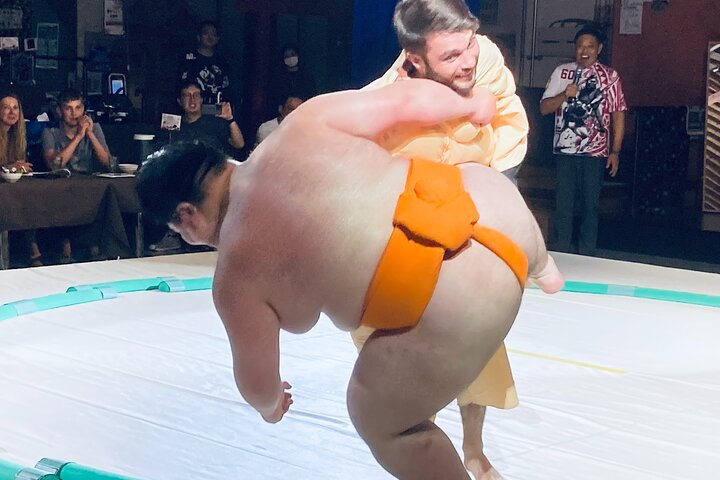 Up-Close Sumo Experience at Ochi Stable: Wear Kimono in Osaka