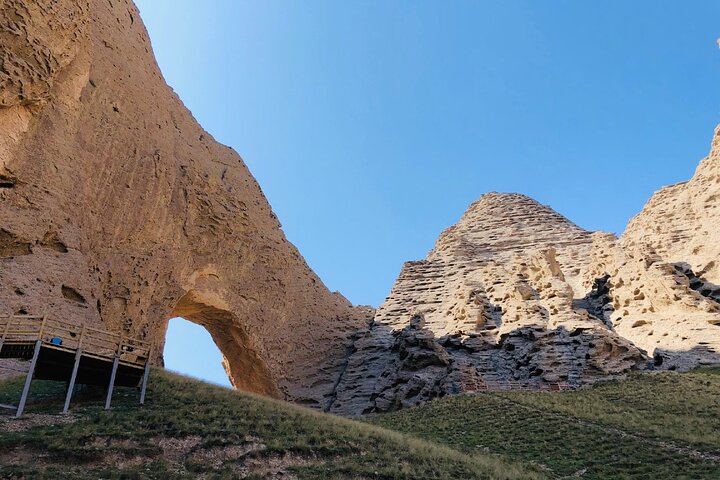 All Inclusive Private Day Trip to Shipton's Arch from Kashgar