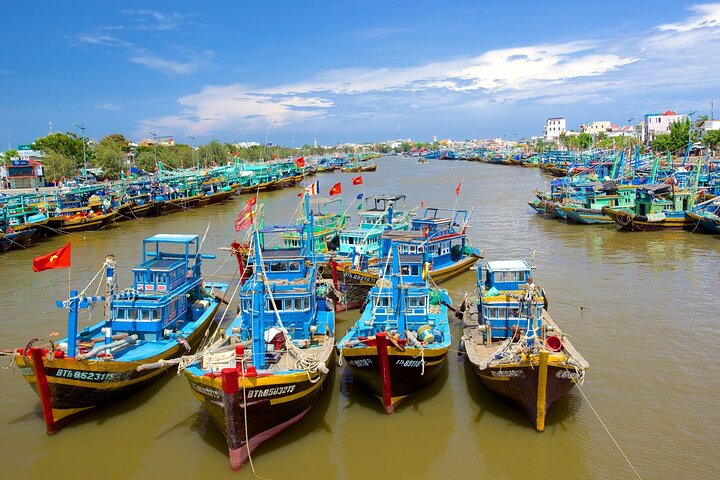 Mui Ne/Phan Thiet: Ta Cu Mountain with Cable Car & Lying Buddha