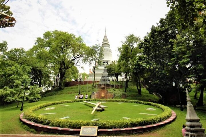 Day Trip from Sihanoukville to Phnom Penh for Cruise Passengers