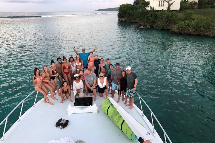 Private Yacht Party Boat Rental Excursion in Ocho Rios, Jamaica