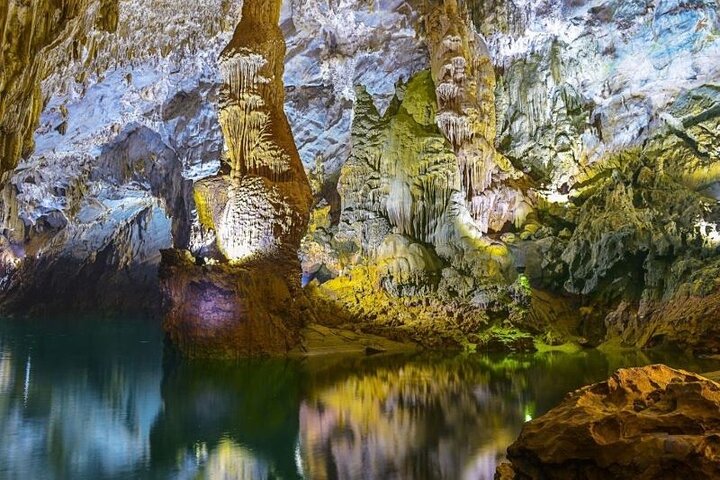 Phong Nha Cave - Paradise Cave Small Group Tour: All Inclusive