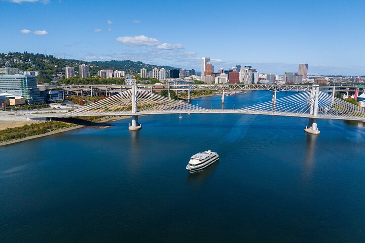 Happy Hour Sightseeing Cruise