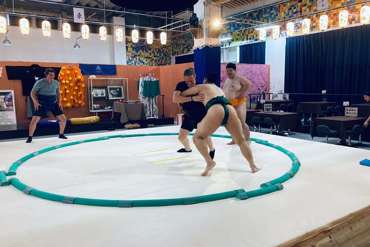 Up-Close Sumo Experience at Ochi Stable: Wear Kimono in Osaka