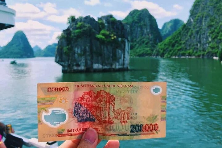 Explore 04 Hours Halong Bay Day Cruise Shore Excursion