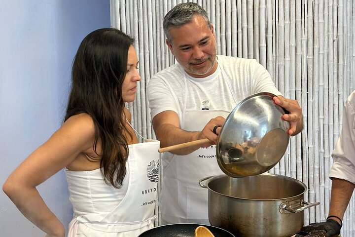 Santorini Private Cooking Class and Island Tour Experience